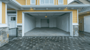 house with garage Guelph real estate